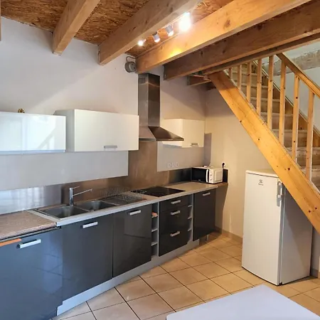 A Louer A Appartement *